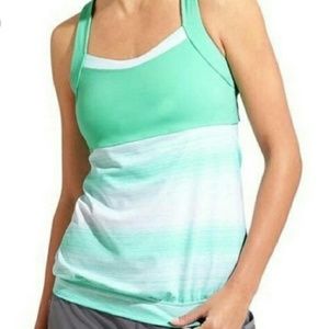 Athleta Stride Crunch and Punch Tank Top Teal